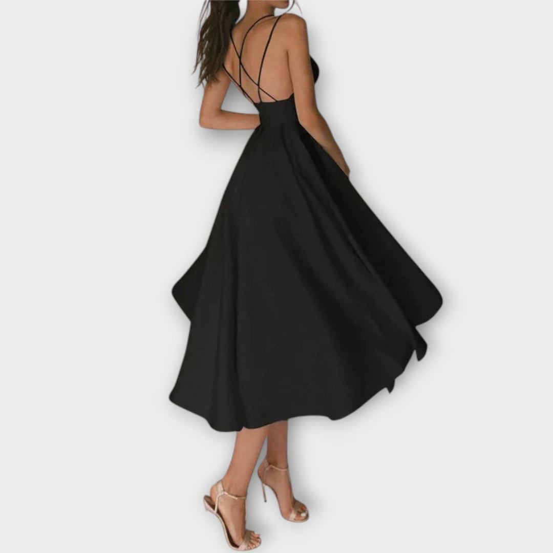 Ailana - Kvinders Kjole med Dyb V-udskæring