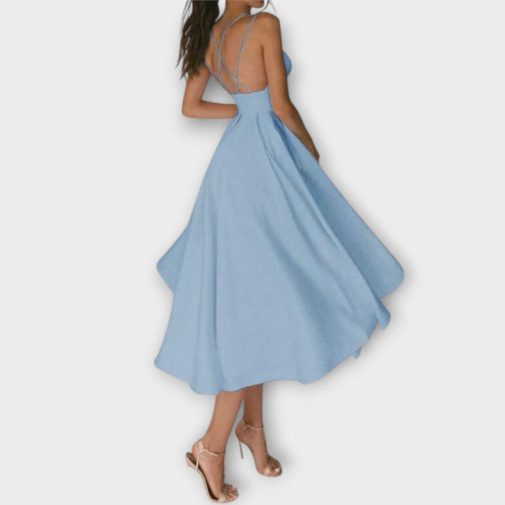 Ailana - Kvinders Kjole med Dyb V-udskæring