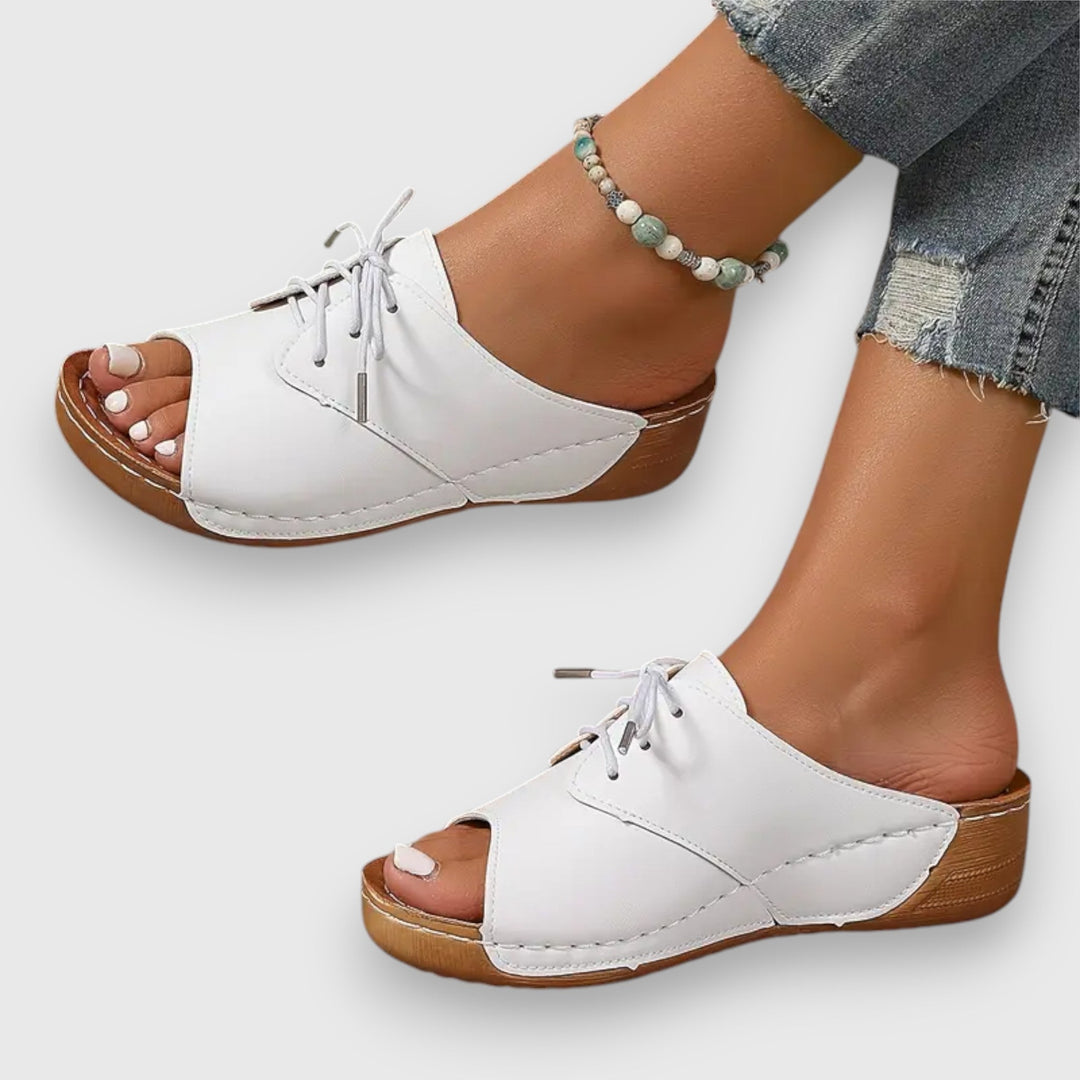 Saskia – Vintage-inspireret sandal
