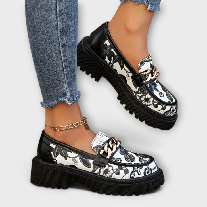 Sandra – Elegant Retro Mokkasiner