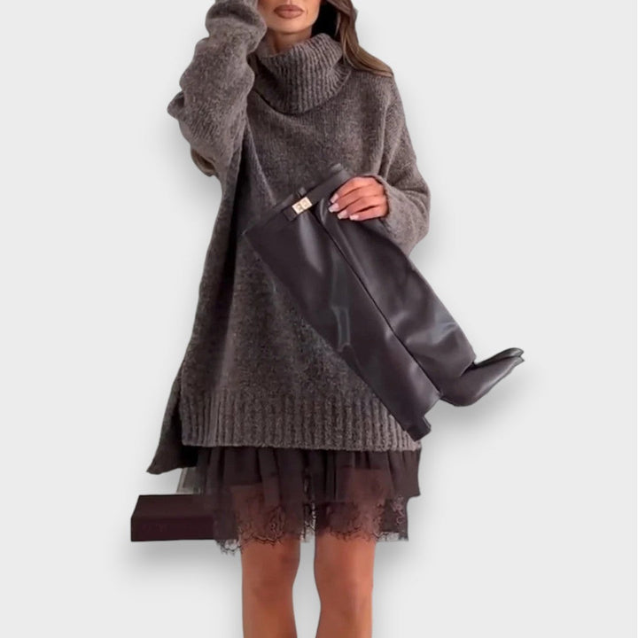 Luna | To-dels fritids sæt med blonde rullekrave sweater