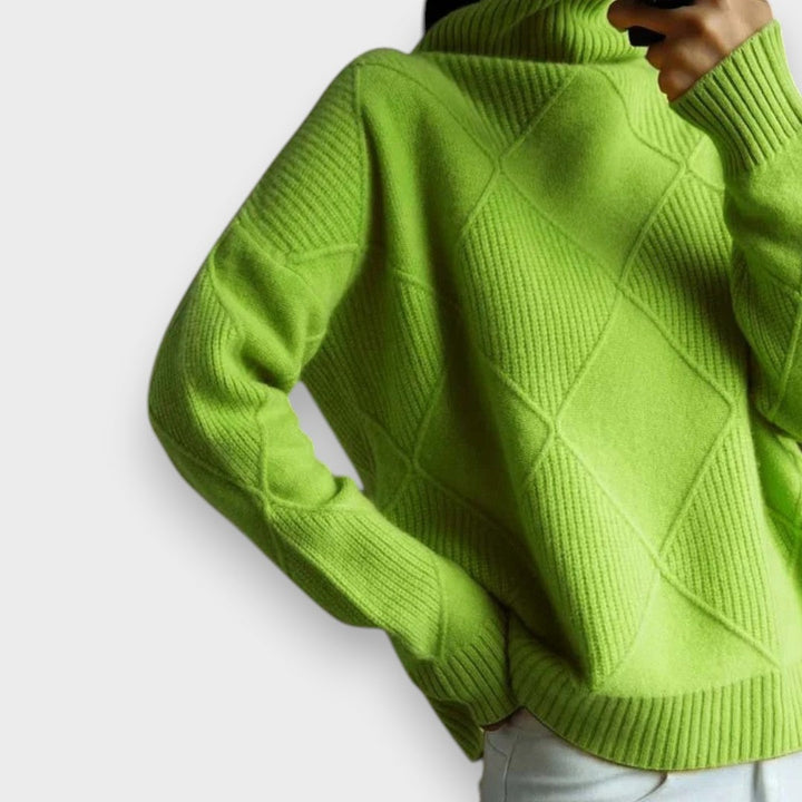 Remmy | Struktureret Rullehals Sweater i Strik