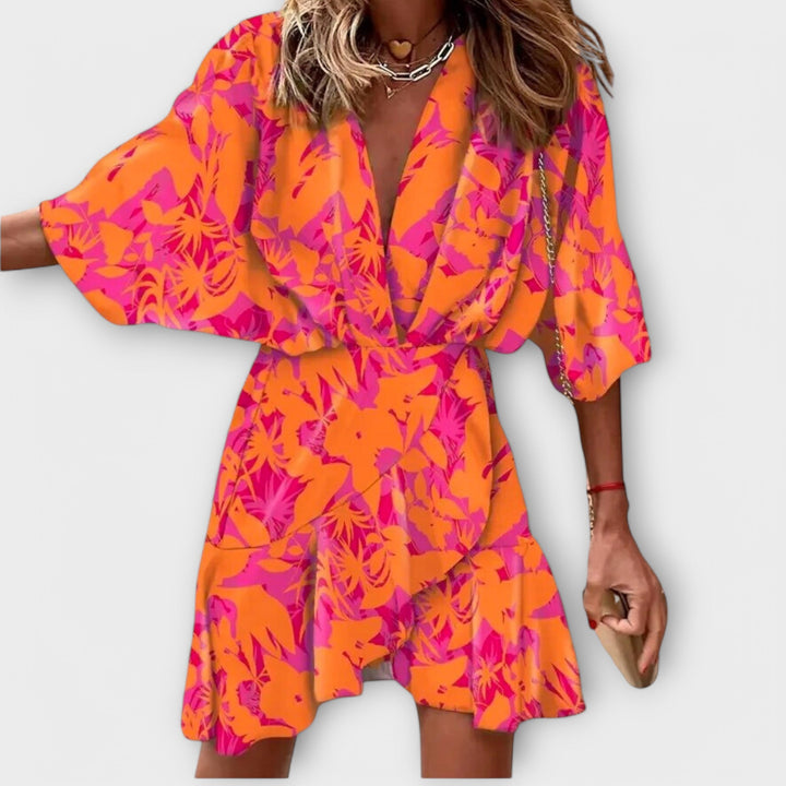 Georgie - Stilfuld Sommerkjole med Flagermusærmer