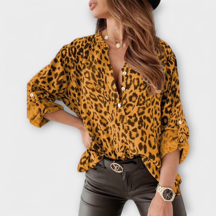 Moderne Bluse med Leopardprint