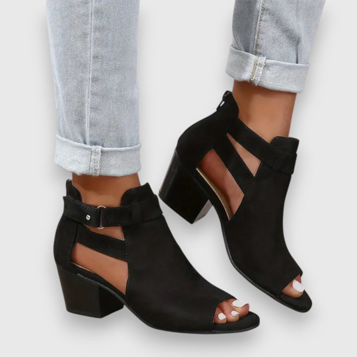Nadine – Sandal med Tykk Hæl