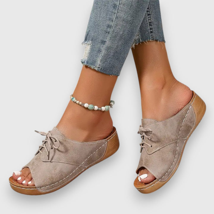 Saskia – Vintage-inspireret sandal