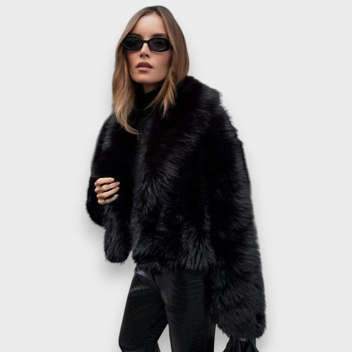 Jade | Sort Luksus Faux Fur Frakke