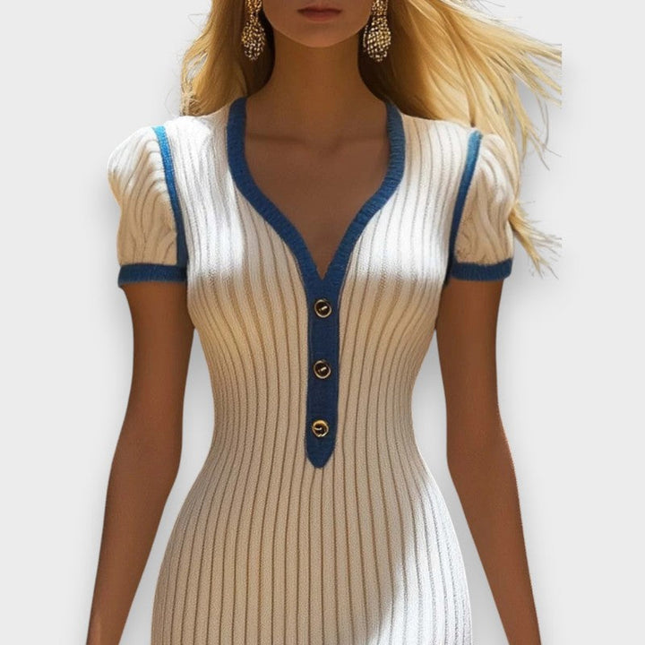 Elena I Elegant Midi Kjole med Fiskesvans