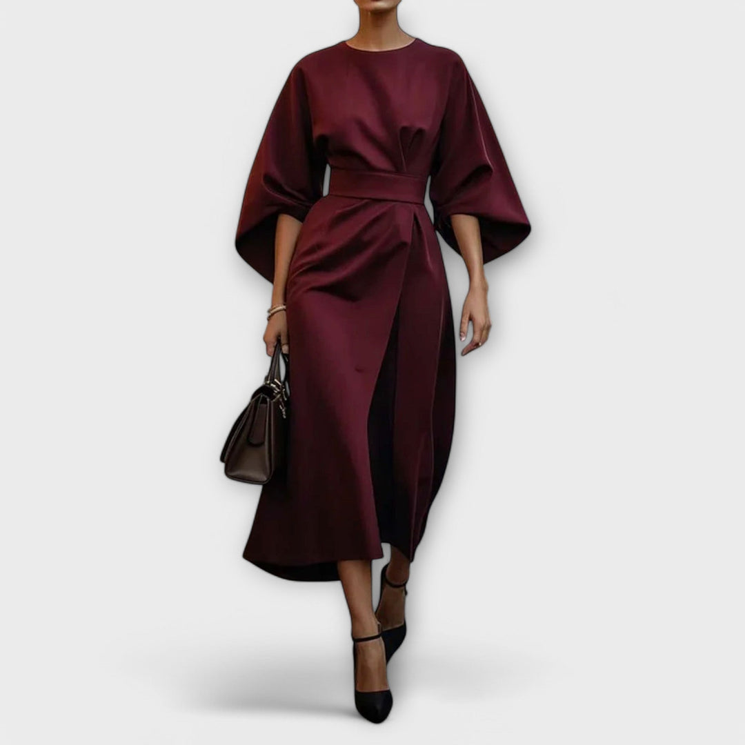 Sonia - En elegant kjole med ærmer