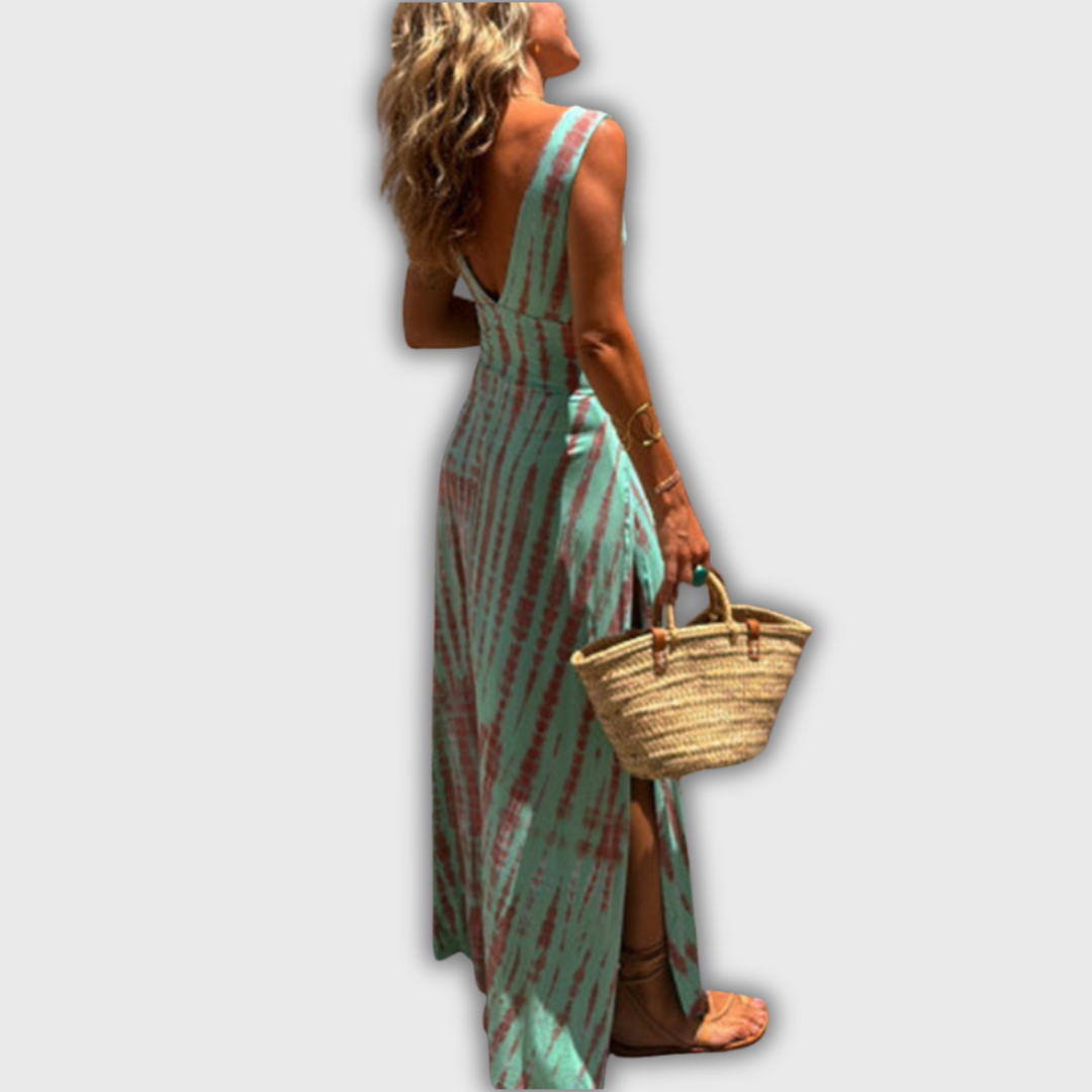 Bianca – Kjole med Dybt Udsnit og Udsparinger