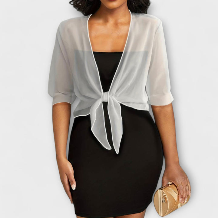 Olivia – Bluse med Åben Front