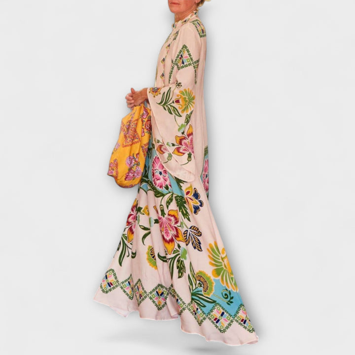 Lisa - Elegant Maxi Kjole med Blomstermønster og Flydende Design