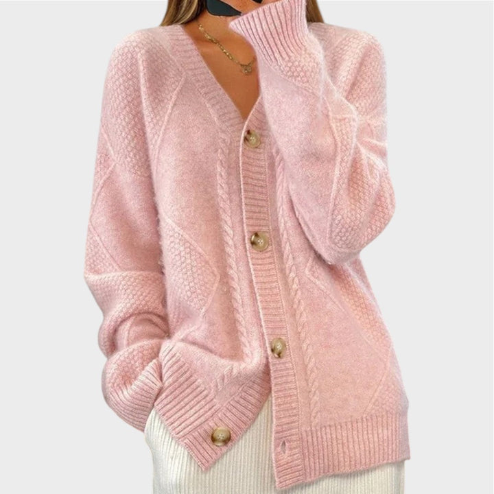 Mayla | Cardigan med Kabelstrik Mønster