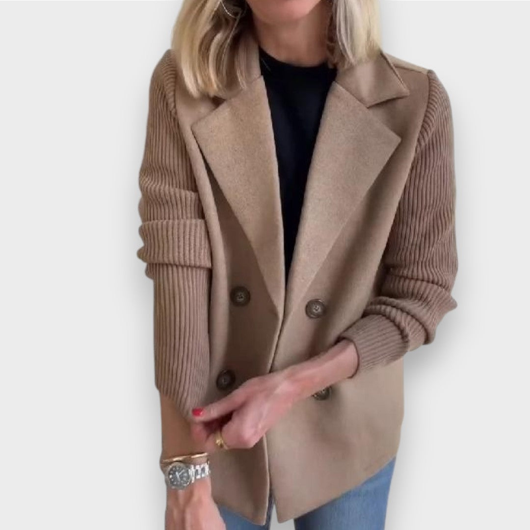 Amora | Elegant Cardigan med Ærmer