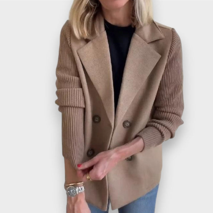Amora | Elegant Cardigan med Ærmer