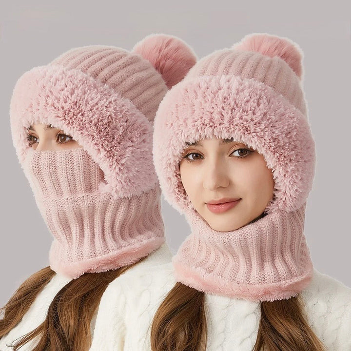 Amélie | Lunt Fluffy Hat med Pom-Pom