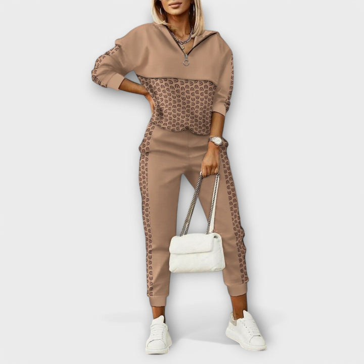 Premium Tracksuit – luksuriøs og super komfortabel til afslapning derhjemme