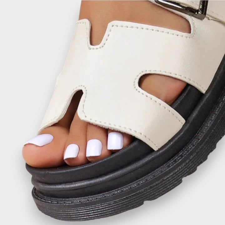 Amaris | Orthopædiske Sandaler med H-Design
