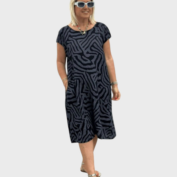 Giselle | Sommerkjole med Rund Udringning og Smukt Print